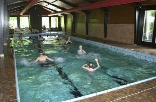 Ferienhaus in Machtlos mit Terrasse und gemeinschaftlichem Pool