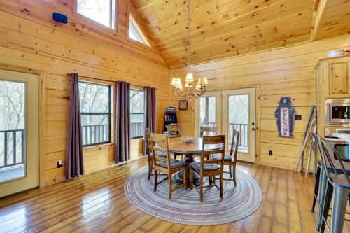 Spacious and Secluded Cabin 25 Mi to Bentonville! in Noel, USA