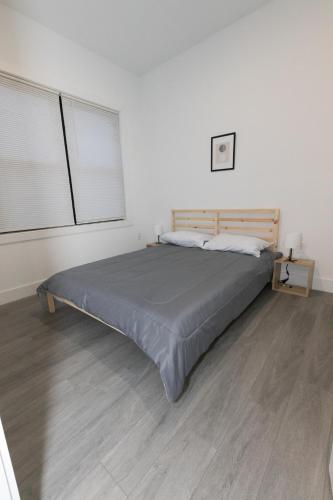 Fully Furnished 2BR Gem mins to NYC