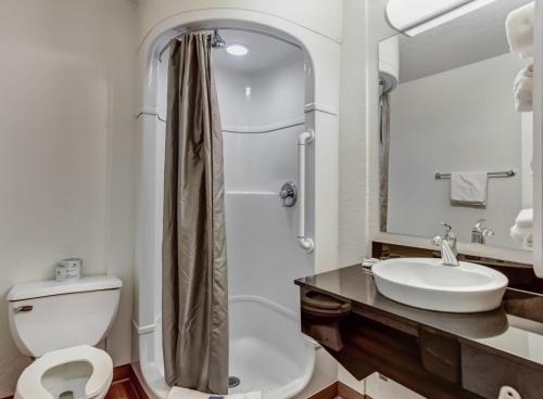 2 double beds