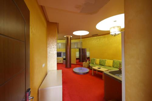 HOTEL GJUTA in มยูล บาทอเร