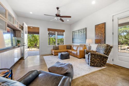 Charming Guest House on 5-Acre Property in Bee Cave, USA