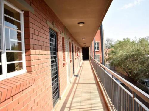 Lea's Furnished Apartments - Lofts at Loftus