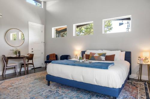 New Casita in Deer Creek Area in Dripping Springs, USA