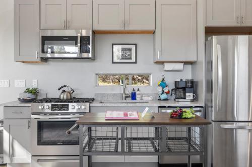 New Casita in Deer Creek Area in Dripping Springs, USA