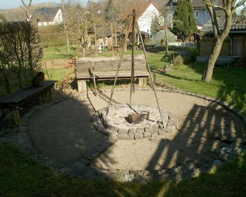 Appartement in Berlingen mit Garten, Terrasse und Grill