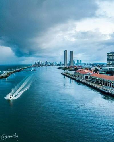 View, QUARTO TRIPLO - PERTO DO CENTRO DE CONVENCOES-CONFORTO e PRIVACIDADEi- RECIFE-Pe in Espinheiro