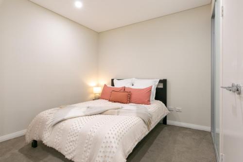 Comfortable apartment, near Parramatta CBD!