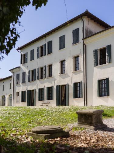 Hotel Villa Policreti - image 13