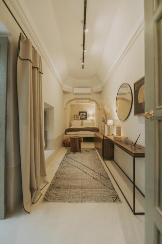 Superior Queen Room image 2