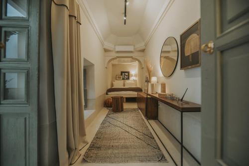 Superior Queen Room image 1