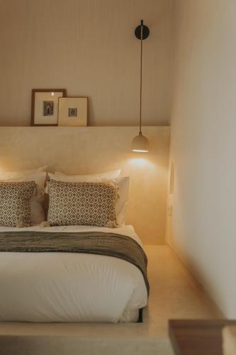 Standard Double Room image 3