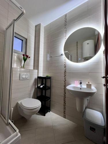 Apartment with Balcony image 9