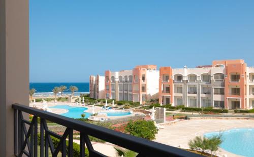 Udvendig, Oyster Bay Beach Suites in Qesm Marsa Alam
