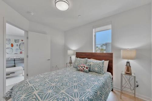 3 Lux large apartment heart of SM - main image