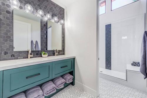 LaFave Luxury Rentals at Zion - image 11