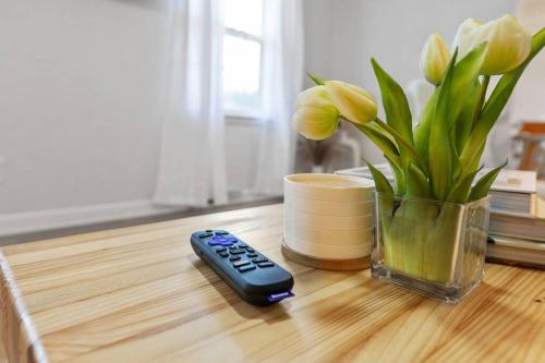 The Azalea House The Azalea House