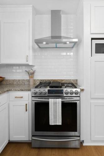 The Azalea House The Azalea House