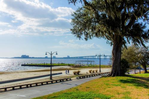 Ocean Springs Cottage 2 Bedroom 2 Bath in Ocean Springs (Mississippi)