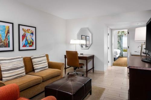 Hampton Inn & Suites San Juan - image 8