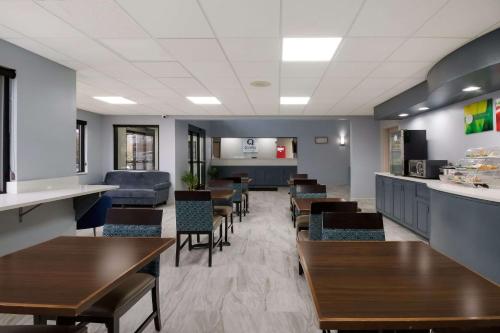 Quality Inn Columbia