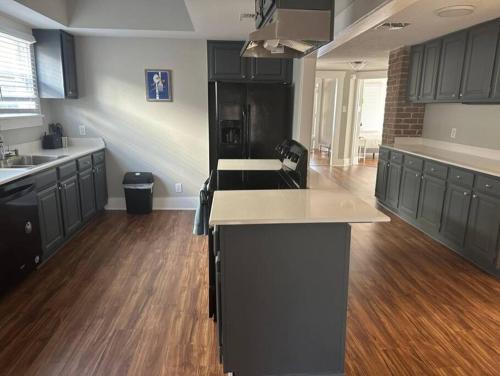 Luxury Stay In Montrose- Parma _ The Italian Plaza - Houston, TX