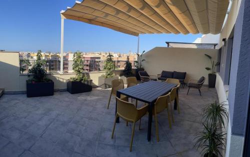 Excelente ático con gran terraza y barbacoa en Canet d'en Berenguer, Валенсия (фото 2)