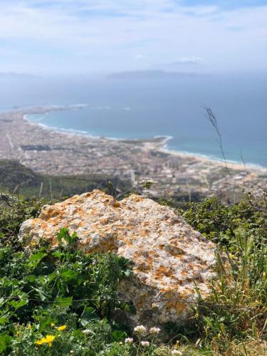 ที่เที่ยวใกล้ที่พัก, La casa di Desy&Giò (La casa di Desy&Gio) in เอริเช