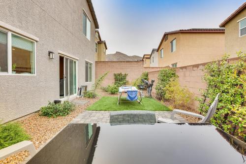Spacious Las Vegas Home with Patio, 17 Mi to Strip!, Las Vegas (photo 2)