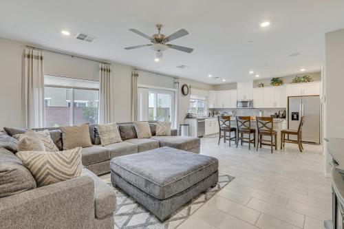 Spacious Las Vegas Home with Patio, 17 Mi to Strip!, Las Vegas (photo 5)