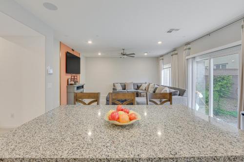 Spacious Las Vegas Home with Patio, 17 Mi to Strip!, Las Vegas (photo 8)