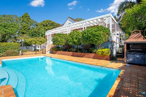 Grande Vista 5Br Manor with Pool & Mt Eden Views, Auckland