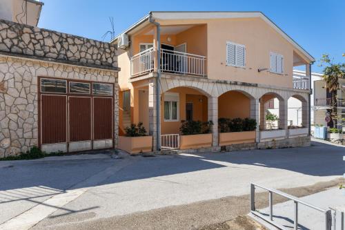 Apartments by the sea Podaca Makarska - 13189