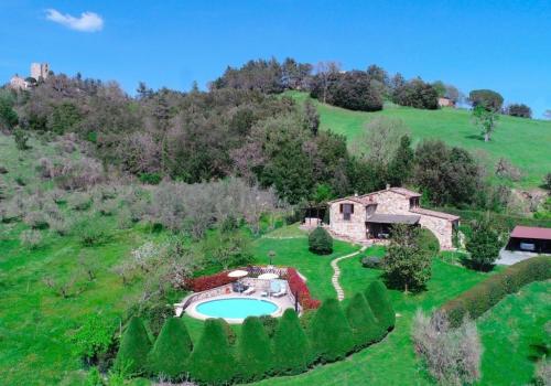 Private toskanische Villa mit Pool und Whirlpool in der Nähe von Siena