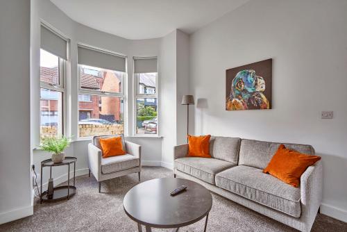 Belfast Luxury Lets - Fortwilliam Townhouse