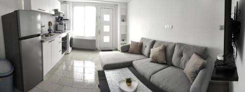 Dom ( m²) w okolicy Sin-le-Noble z 1 sypialnią/ami i 1 łazienką/ami (Comfortable studio & wifi smart TV 5 min de Douai) in Douai