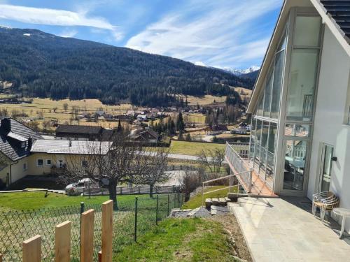 Schönes neues Haus in Traumlage mit Blick auf den Kreischberg