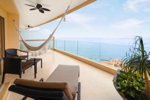 3BD Garza Blanca Luxury Resort at Puerto Vallarta