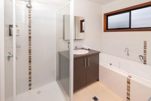 比格弗阿波罗湾双鱼假日公园酒店