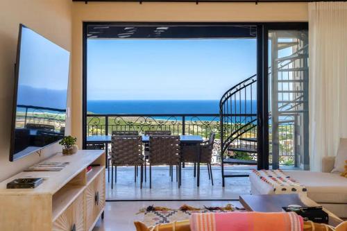 3BD Begati Ocean Views with Luxury Resort in Cabo San Lucas, Mexico