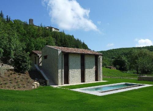  Wundervolle Villa in Umbrien mit Smart Home, Sky TV, Sauna, Jacuzzi, beheizter Pool, Unterkunft in San Venanzo