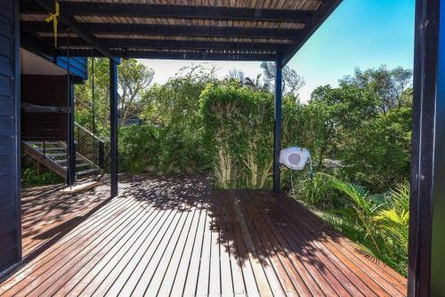 The Sandcastle - Pool ~ Beach at the end of Garden