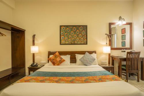 room detail thumbnail 1
