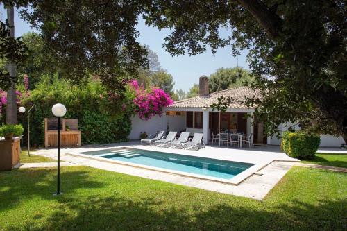 Klimatisiertes Ferienhaus Julieta mit Pool Klimatisiertes Ferienhaus Julieta mit Pool