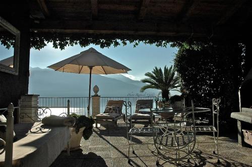 Stilvolle Feriewohnung über drei Ebenen mit bezauberndem Blick auf den Comer See