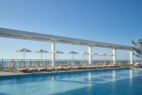 Poolside Terrace Suite