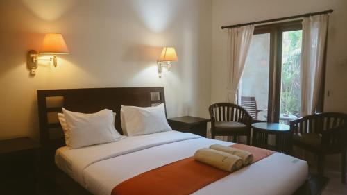 New Puri Asih Hotel Room Type - Double or Twin Room