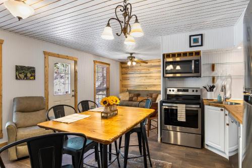 Big Fern Cabin in Utopia (TX)