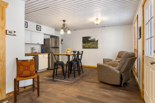 Big Fern Cabin in Utopia (TX)