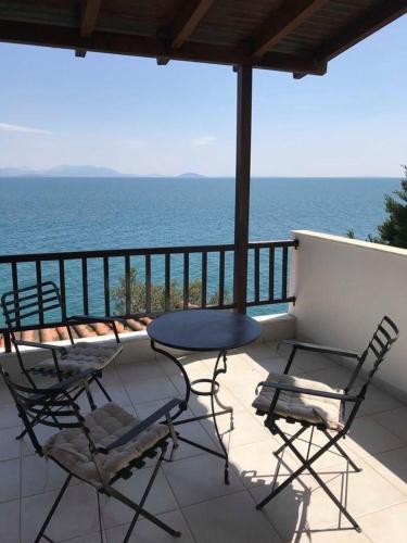 Geräumiges Ferienhaus in Chania mit Meerblick gîte à louer Khánia